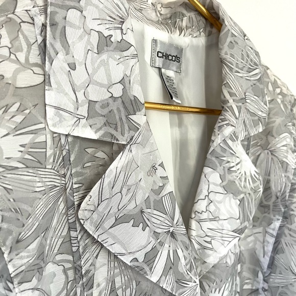 Chico's Lightweight Blazer Jacket Floral Gray 3-Button Front Lining Size… - Picture 6 of 11